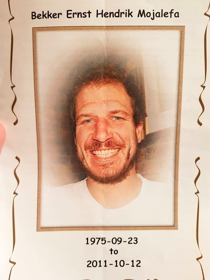 BEKKER-Ernst-Hendrik-Nn-Mojalefa-1975-2011-M_1