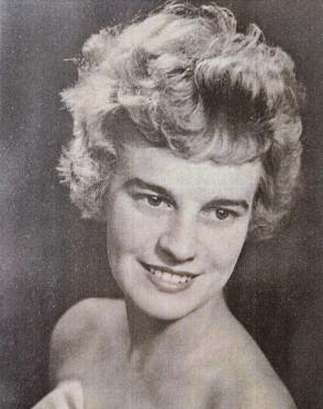 BEZUIDENHOUT-Johanna-Nn-Hannie-1938-2025-F