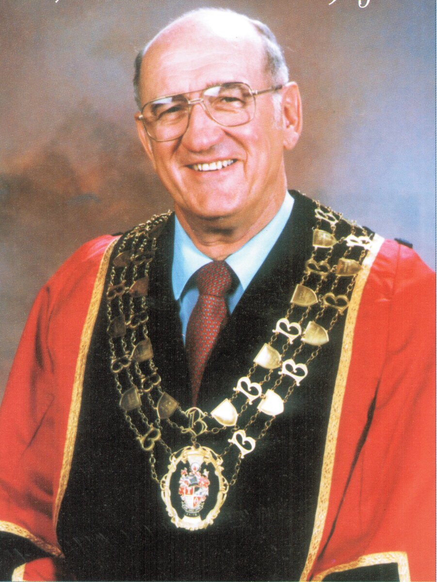 JAGER-DE-Christiaan-Lourens-Nn-Chris-1933-2003-M_01