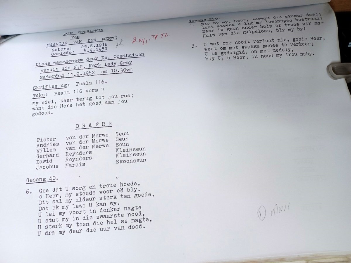 MERWE-VAN-DER-Maartje-1916-1982-F-01