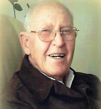PIENAAR-Chartyn-Wolhüter-Nn-Pine-1926-2016-M_100
