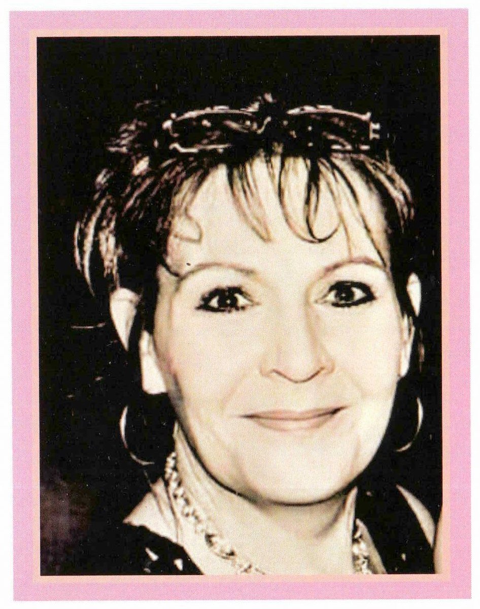 ROBERTS-Anna.Marie-Nn-TannieAnna-1966-2022-F_1